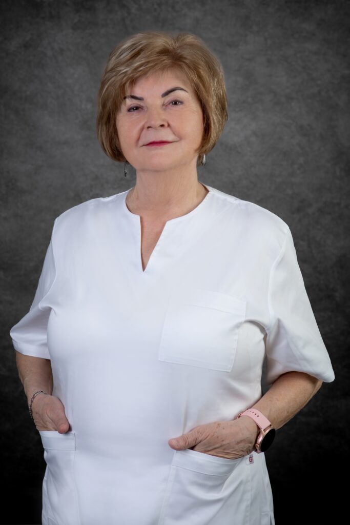 Milena Ruttkayová, Dis. -zdravotná sestra